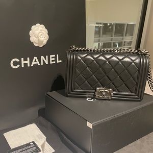 Chanel Le Boy Medium Black Quilted Lamb